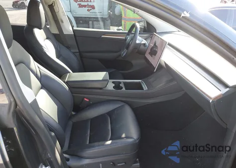 2024 Tesla Model Y Long Range Dual Motor All-Wheel Drive/Rwd из США, поврежденный, VIN 7SAYGDED9RF186690